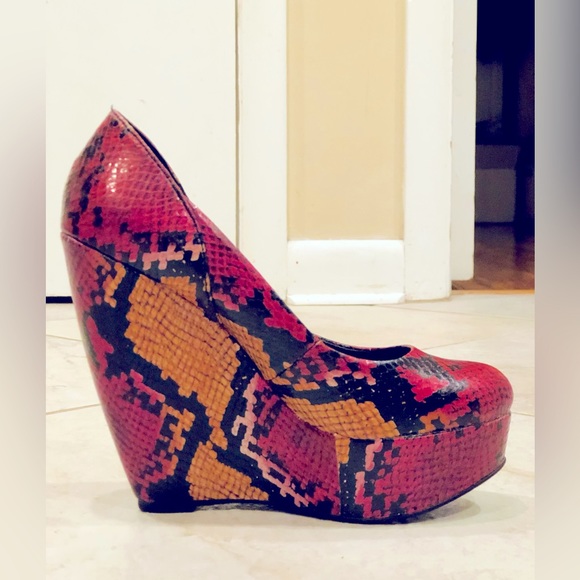 🐾🐆Aldo Animal Print platform Wedge Heels 🐆🐾 - Picture 9 of 15